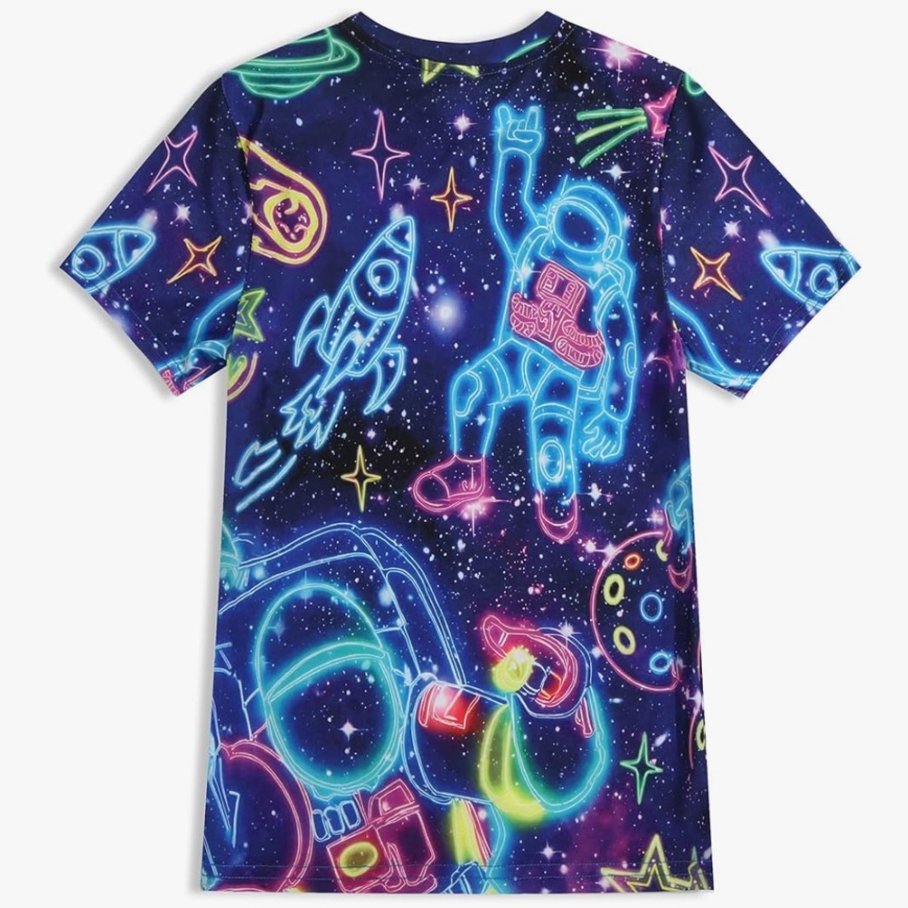 ASTRONAUT GAMER Graphic Tee – Youth 13/14Y – Green Space Print NEW IN PACKAGE